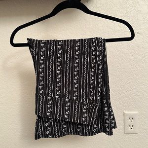 Floral Pattern Black and White Wide legged Pants - XXL